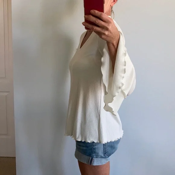 Choker Neck, Bell Sleeve Tunic Top - Picture 4 of 7